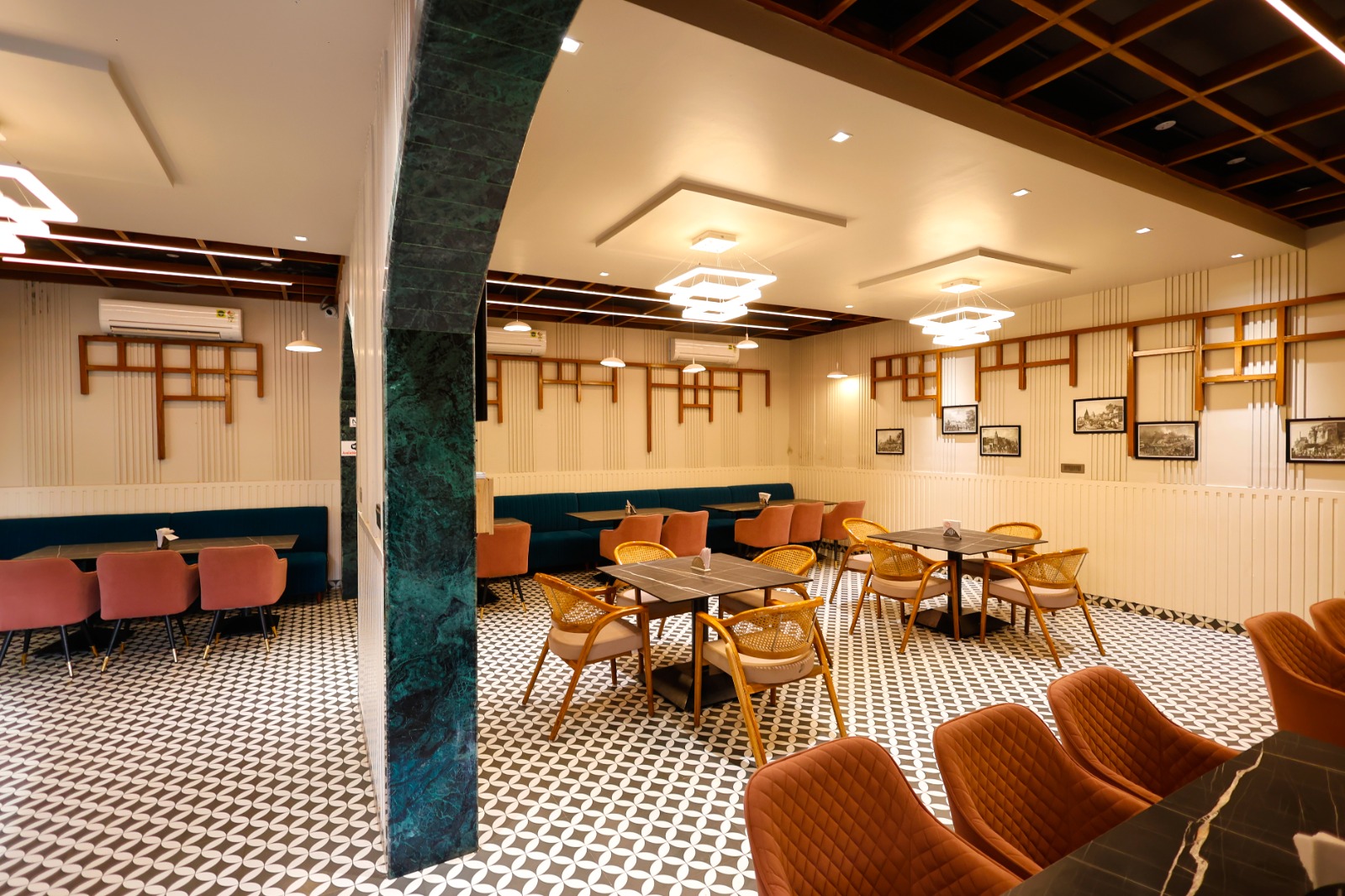 Upper Deck Restaurant