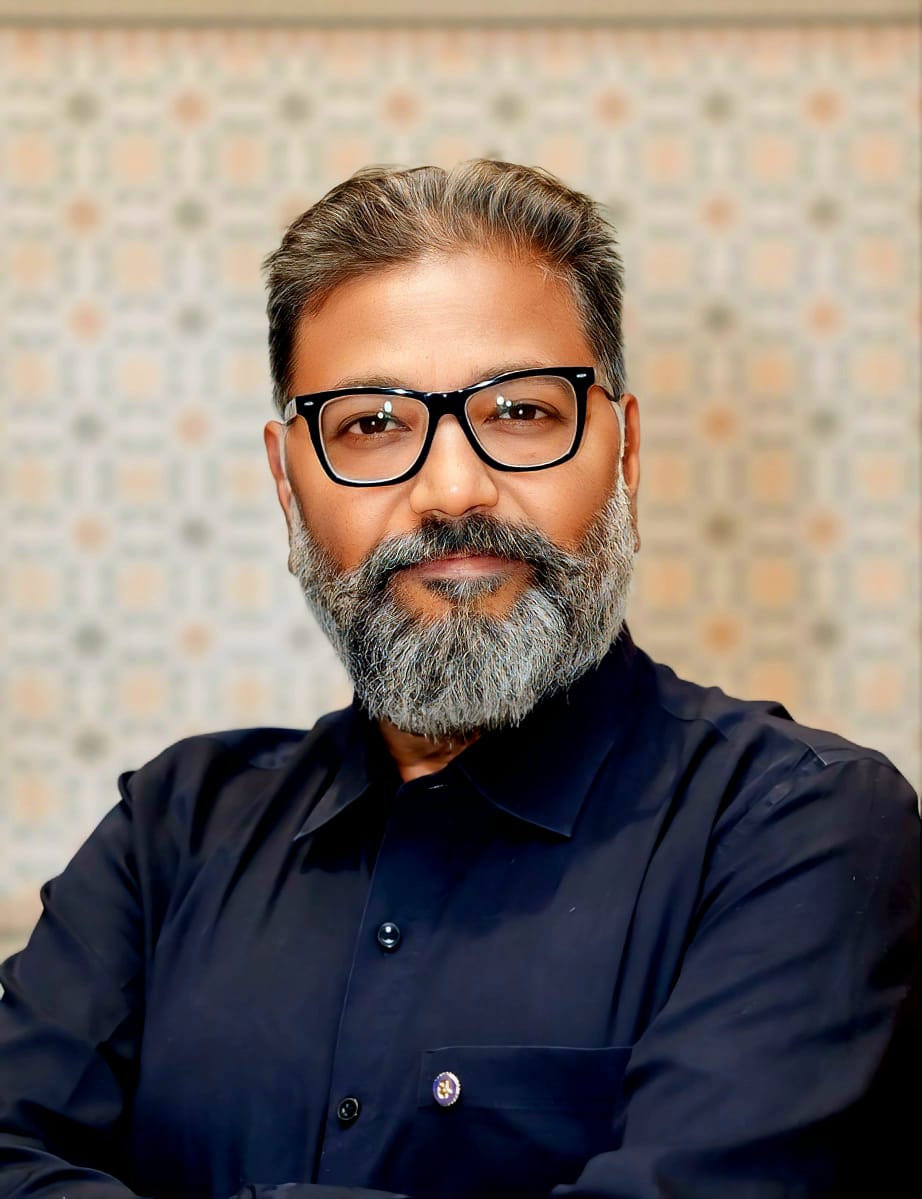 SHRI RAJEEV SINGH SENGAR